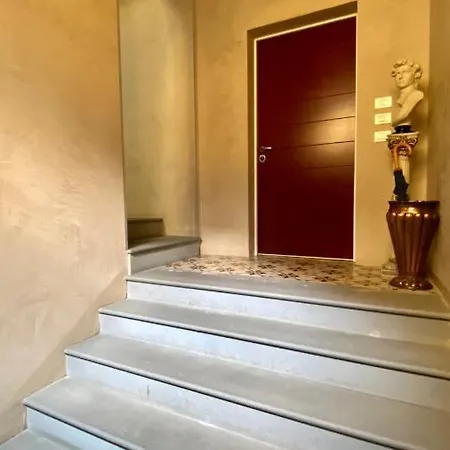 Casa Anna アパート ローヴェレ